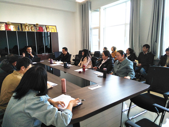 动漫色情影片
召开全院党员大会.doc